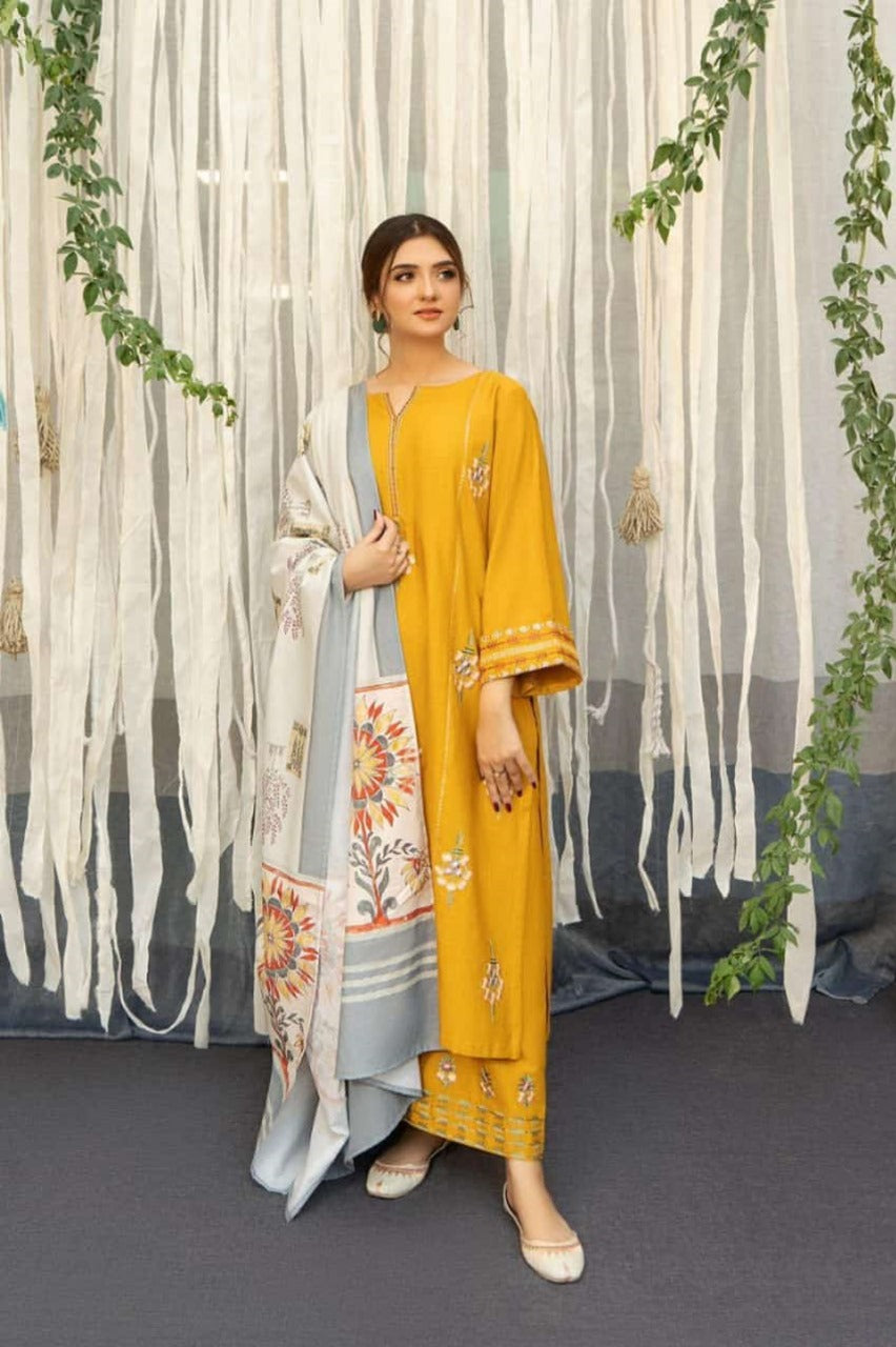 Women's Unstitched Dhanak Embroidered Suit